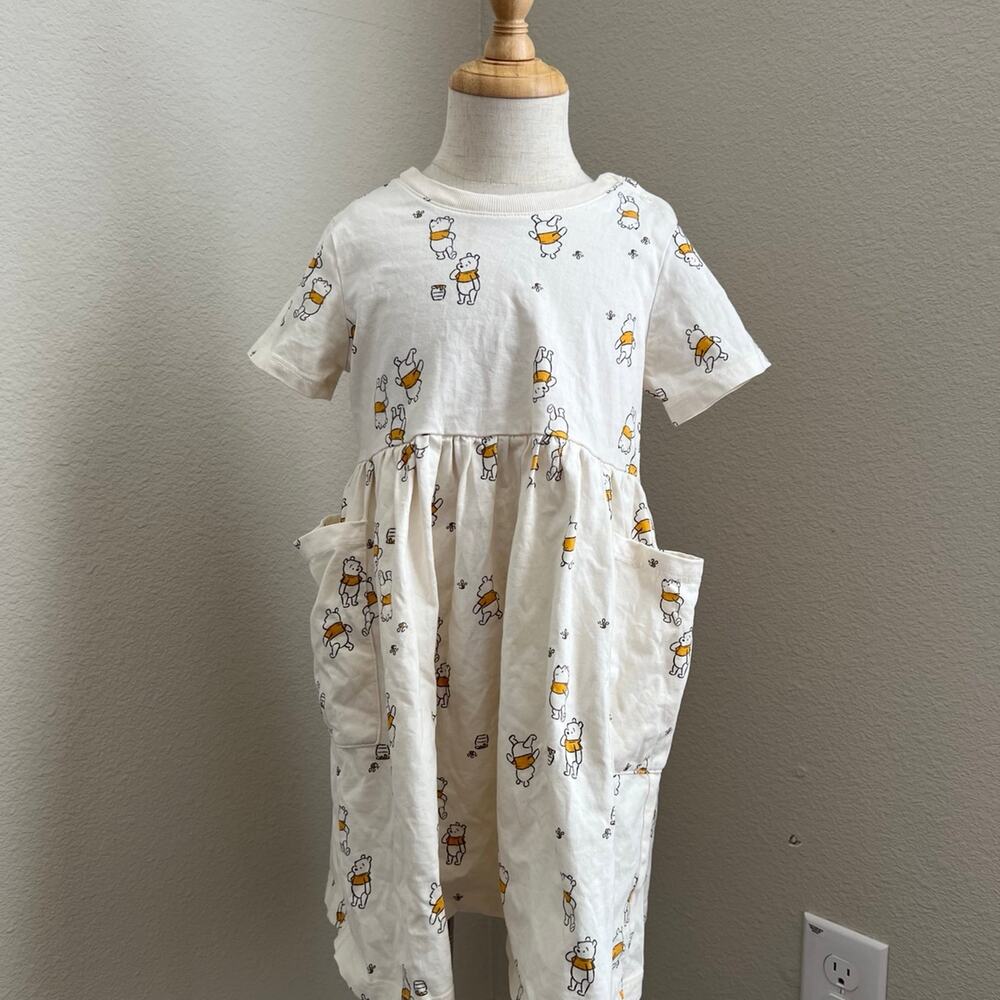 Hanna Andersson Disney Winnie the Pooh Short-sleeved Dress - 100/4Y
